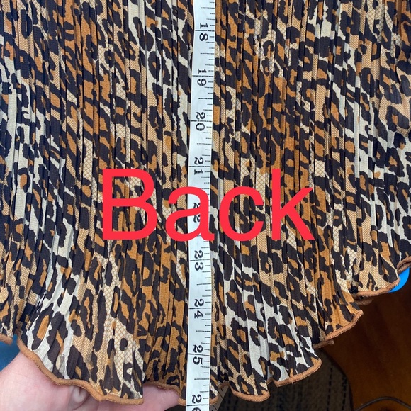 Vintage 80s S Black Faux Feather Neck Trim Crinkle Animal Print Sleeveless.Top - Picture 14 of 16